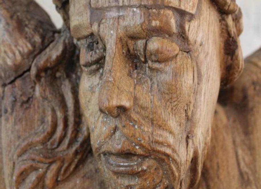Christ de l'abbaye bénédictine de wavreumont (Belgique)